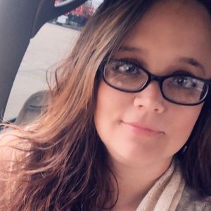 Meet your Posher, Carrie